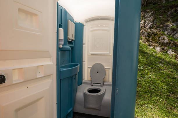 Best Long-Term Portable Toilet Rental  in Mansfield Center, CT